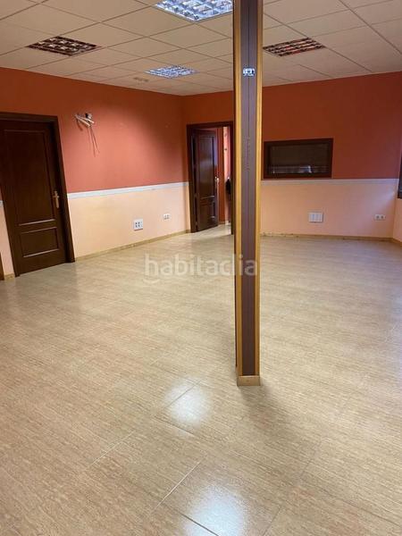 Foto 2aae5db2-314f-47cd-a9f7-b2171eef739d. Affitto locale commerciale in Villaluenga de la Sagra