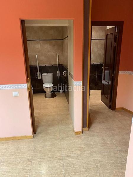 Foto 757326da-104c-49bd-87de-c3619ccf2cc1. Lloguer local comercial a Villaluenga de la Sagra