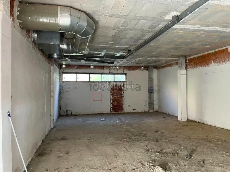 Foto 1029107c-8ade-4ea8-8d4f-6041191a74ed. Alquiler local comercial local de alquiler en Parla este Parla