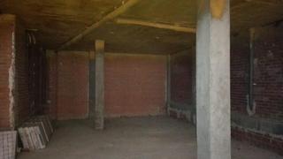 Business premise in Laguna Park