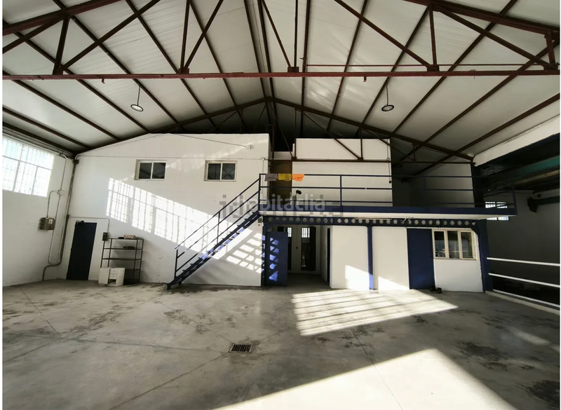 Foto ebbda996-0039-41d5-91a1-75bd99106314. Affitto capannone industriale in Sudeste Industrial Fuenlabrada