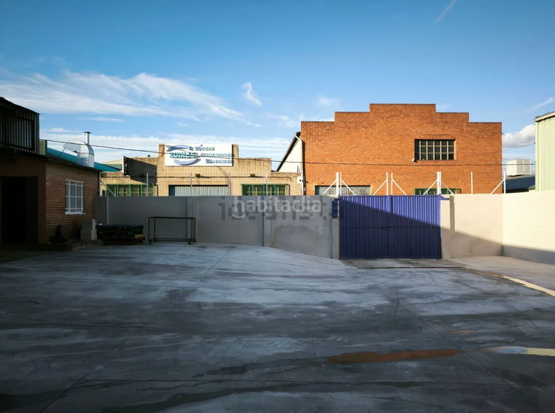 Foto 5df9a466-4d68-401c-b75a-48dff036e630. Miete fabrikhalle in Sudeste Industrial Fuenlabrada