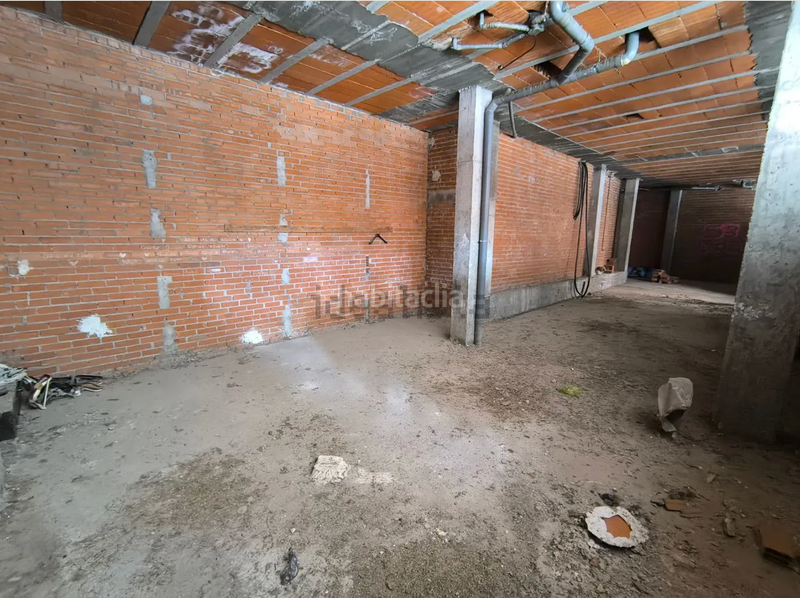 Foto 12c99a1a-7eb5-4819-9431-1dec98088924. Alquiler local comercial local en bruto en Restón I-Restón II Valdemoro