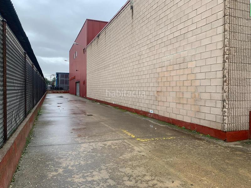 Foto ba59e1e3-60f8-4c33-b730-0d61c3aa7104. Rent industrial building in El Bercial Getafe
