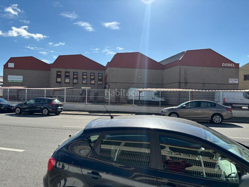 Foto f393c1a5-045b-4c0a-8d50-9d579f488b3f. Rent industrial building in El Bercial Getafe