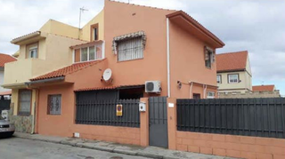 Maison jumelée à Ventas de Retamosa (Las). Chalet alquilado en ventas de retamosa