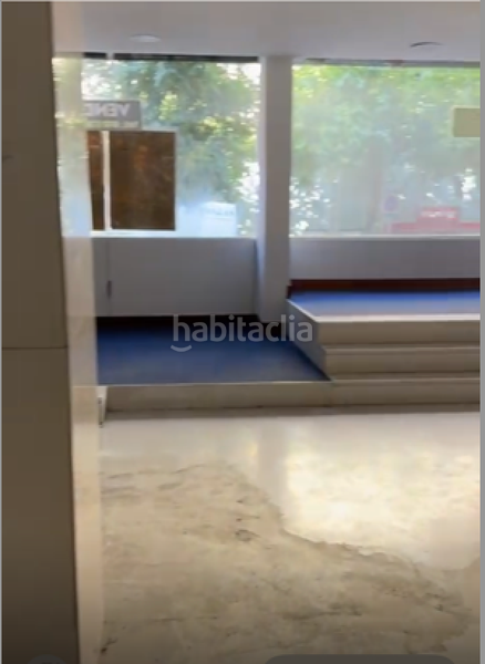 Foto 12eb30a4-7aaf-4961-8aa4-c02b228a1362. Local comercial local de venta en Quintana Madrid