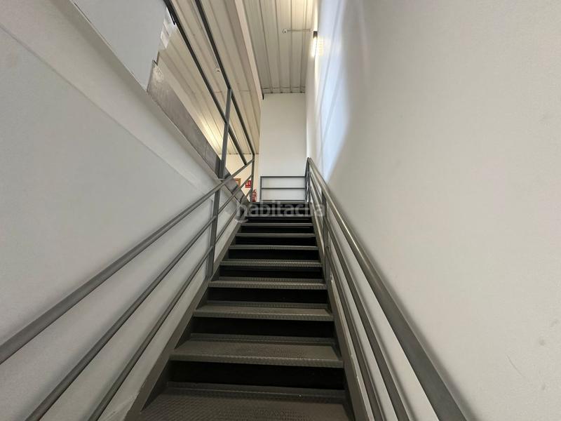 Foto 2d87e502-4f72-448d-9f10-b3299aae1702. Affitto capannone industriale in Estación-Cruz Roja Illescas