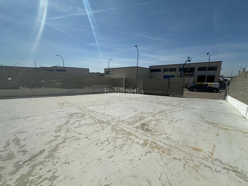 Foto aa67be02-5f97-4b0b-a80c-8f506ec96aff. Affitto capannone industriale in Estación-Cruz Roja Illescas