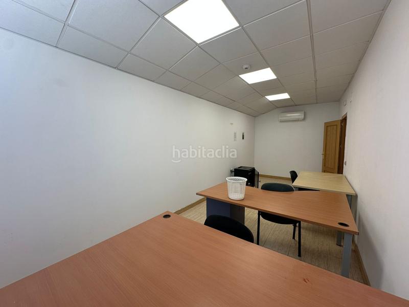 Foto af082afe-7daa-46d4-b39a-bacf619f088f. Affitto capannone industriale in Estación-Cruz Roja Illescas