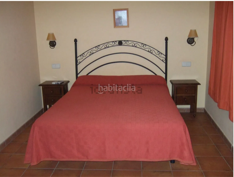Foto b0cde6e4-34a0-4dd7-a897-1b6a28c08246. Alquiler local comercial hotel en Oropesa