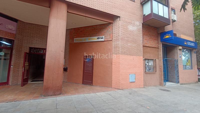Foto 04210994-e9f1-49ba-a3d2-ae2eea4dcd72. Rent business premise in Zona Renfe Alcorcón