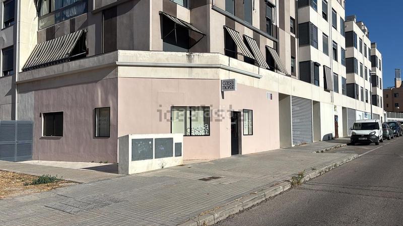 Foto fef13fba-8535-4dd2-820b-08e370f85968. Location local commercial dans Hospital Valdemoro