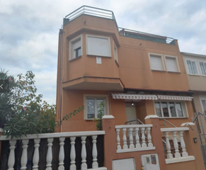 Casa a Torrejón de la Calzada. Chalet en torrejon de la calzada