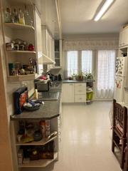 Appartement à Dosbarrios. Piso bajo en venta en dosbarrios