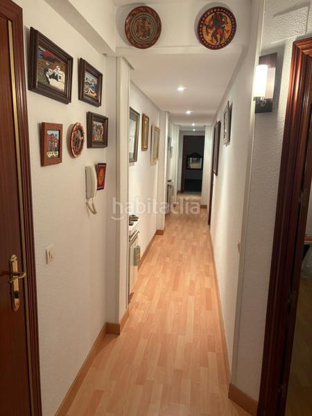 Foto 698348f0-1d33-494f-90eb-7ea810eba513. Etagenwohnung in Dosbarrios