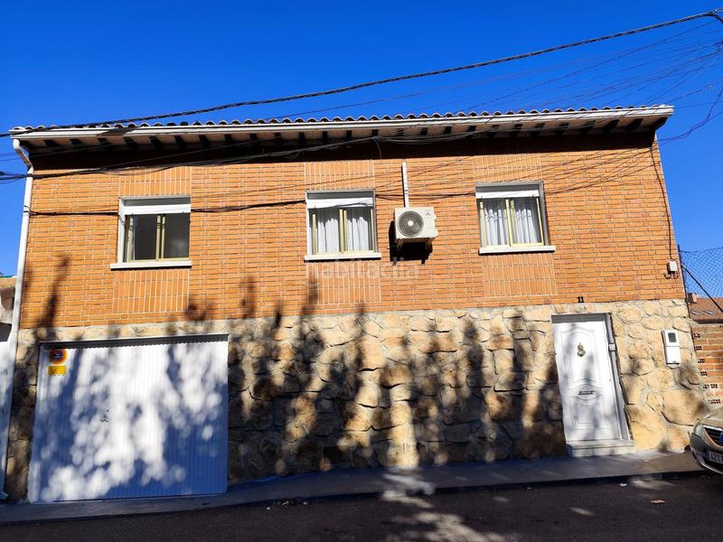 Foto dc3168d6-f7c6-41eb-ab23-24cfb2ef9084. Masía casa de pueblo en Casarrubios del Monte