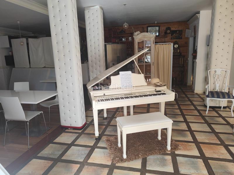 Foto 45c0f09d-f50c-4352-873b-f4cb3236c52f. Edificio hotel en Centro Navalcarnero