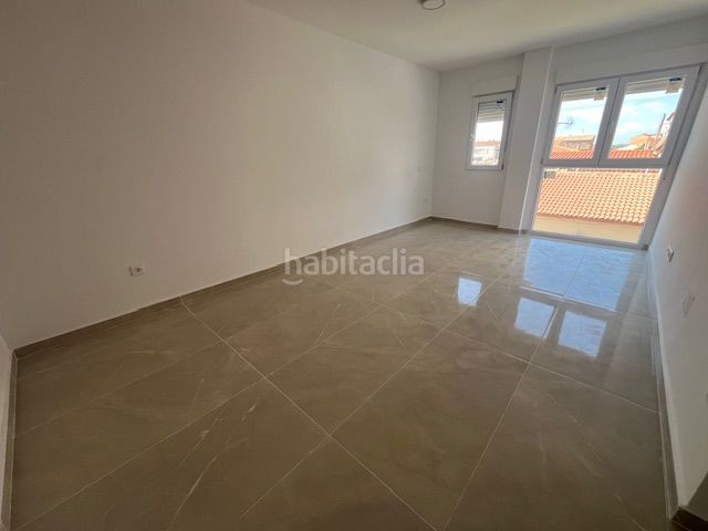 Foto 0e4eeef5-cdfe-49ce-b910-a72299be7aa2. Pis amb calefacció a Camarena