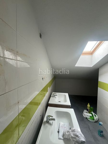 Foto a2056262-15f6-410b-9281-be608bab114e. Àtic amb aparcament a Camarena
