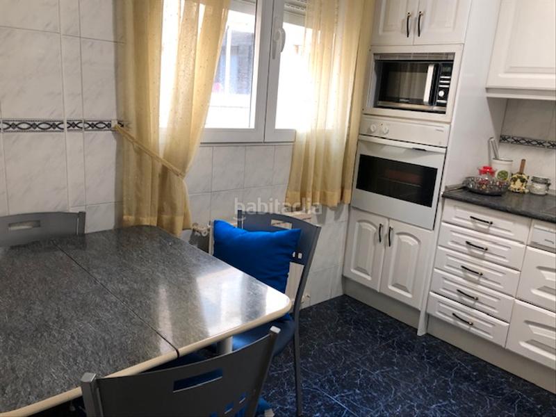 Foto 1392be8f-1967-47f4-8a7c-1cb85a1a3de6. Piso en Palos de Moguer Madrid