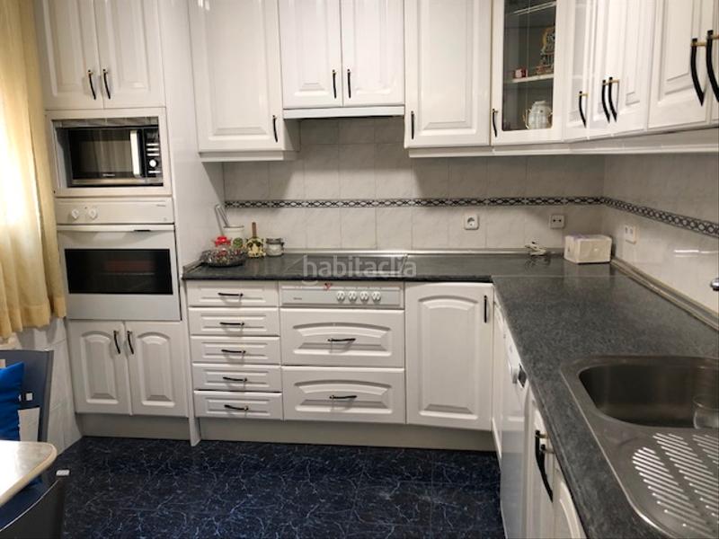 Foto cfd8aae3-4ae8-41eb-a58f-d075763329a1. Piso en Palos de Moguer Madrid