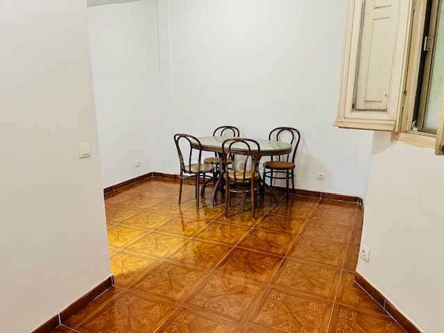 Foto 2f95e124-46af-443c-b6d0-50631fc21759. Piso en Palacio Madrid