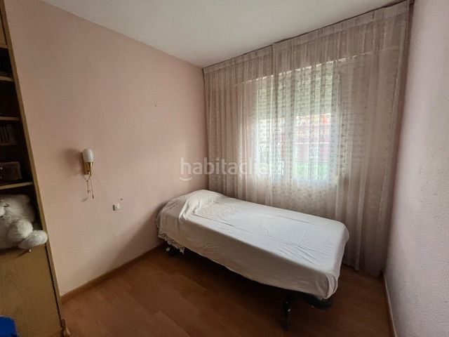 Foto ef13f8ef-3f57-40cf-9f90-b3b0e0ff7303. Pis a Lucero Madrid