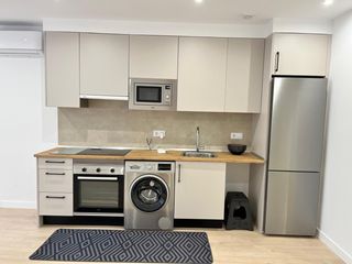 Flat in Calle de Castrillo de Aza