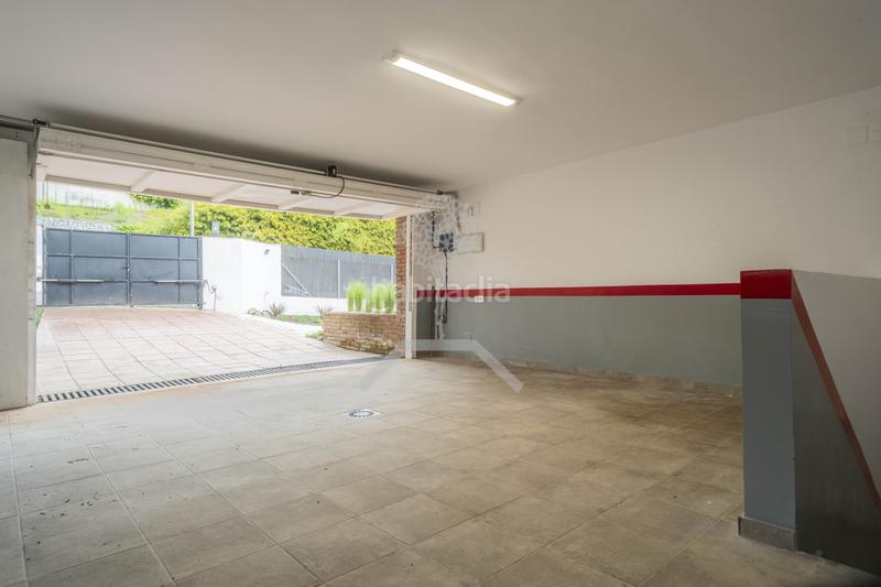 Foto 504990f7-d302-4175-af5f-fc0bfbf0e9a5. Maison avec chauffage parking piscine dans Bellaterra