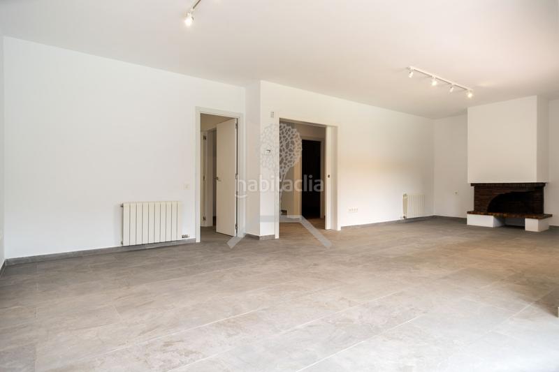 Foto 64aa805b-dc2f-411a-93f7-2602f0f32748. Maison avec chauffage parking piscine dans Bellaterra