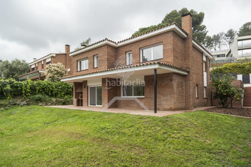 Foto d1b1a138-1f54-4f4b-a9c0-6f95763b40e8. Maison avec chauffage parking piscine dans Bellaterra