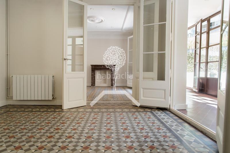 Foto 77e451aa-cfea-4bd0-a1a7-0d011761e4b4. Alquiler piso en St. Pere - Sta. Caterina - El Born Barcelona