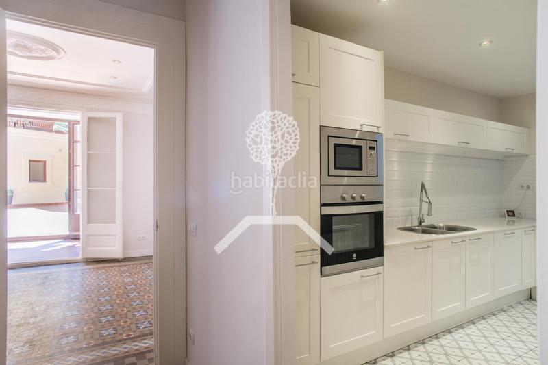 Foto d6f46be4-0f0c-4667-8990-92d09812db40. Alquiler piso en St. Pere - Sta. Caterina - El Born Barcelona