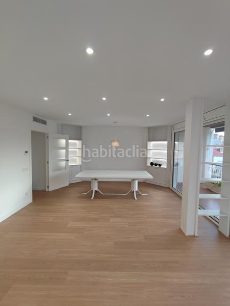 Foto 6a626e8b-b50f-40d3-878c-c215c1a19474. Location appartement avec chauffage parking dans Eixample Sabadell