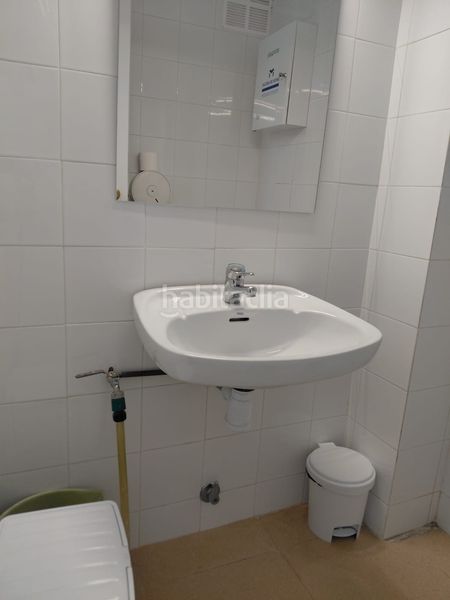 Foto f1f6fd26-4628-4104-9146-761ba36fdd17. Alquiler local comercial en El Coll Sant Cugat del Vallès