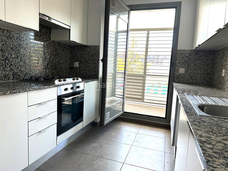 Foto 5d884333-2796-44b8-a77c-e88e9b4efd65. Etagenwohnung mit heizung parking in Tenería I-Tenería II Pinto