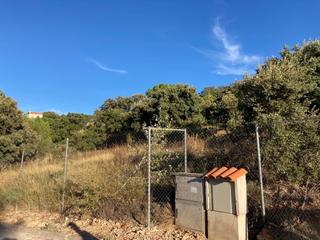 Terrain résidentiel à Pinos salgareños 28. Terreno urbano de 2300m2. urb. los manantiales zona alta, hontob