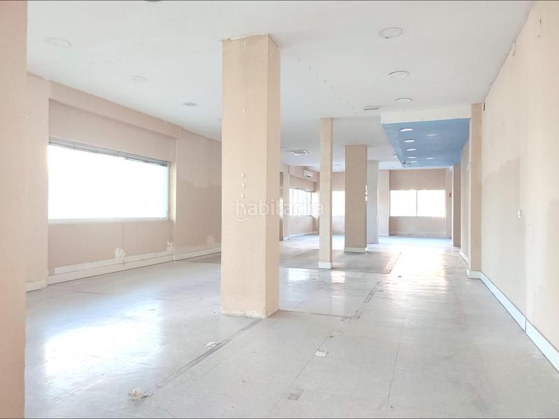 Foto 2d862eea-eeaf-4209-9e10-55a9fbd87fef. Local comercial a Media Legua Madrid