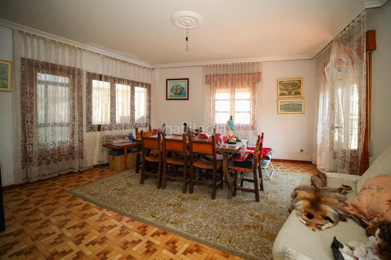 Foto 6822aa19-34f3-4022-af8e-b8c0eb62622d. Casa amb calefacció aparcament a Valdeverdeja