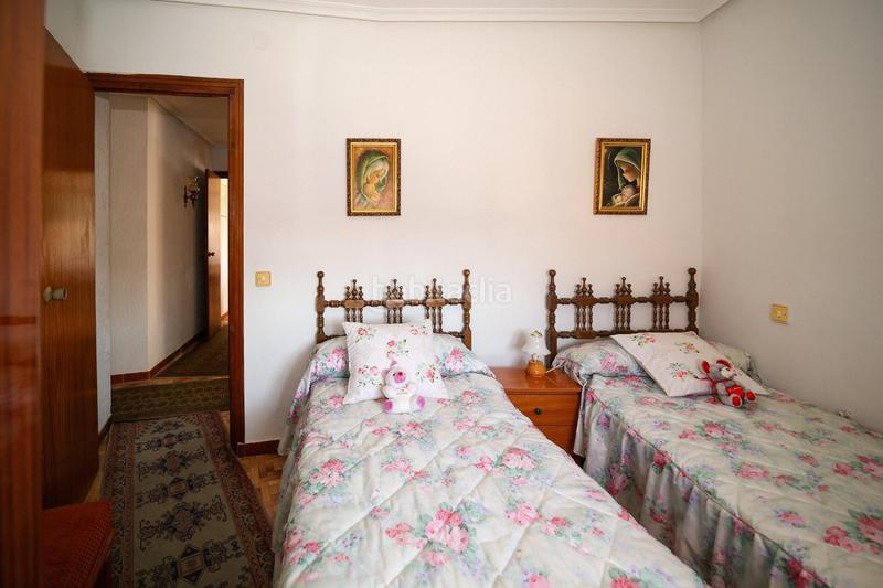 Foto 9d75ec61-0d47-4f49-902b-232136cb289c. Casa amb calefacció aparcament a Valdeverdeja