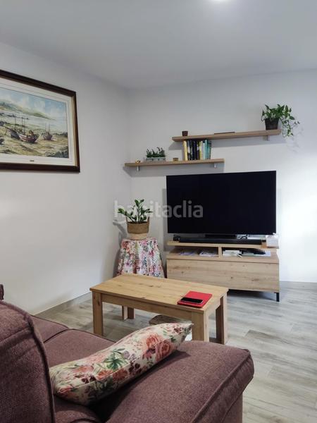 Foto 272c7dea-f02f-4629-92d8-df9c72dbc748. Casa pareada en calle doce 26 chalet pareado , león. 186m2, 2 plantas mas buhardilla, 3d, 2b y garaje. en Castropodame