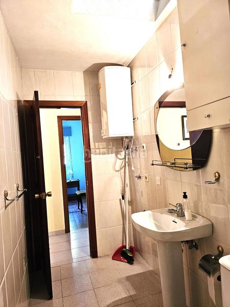 Foto 83b84de2-c7de-42f2-bec0-9a4806220bb5. Casa adossada amb aparcament a Quirós