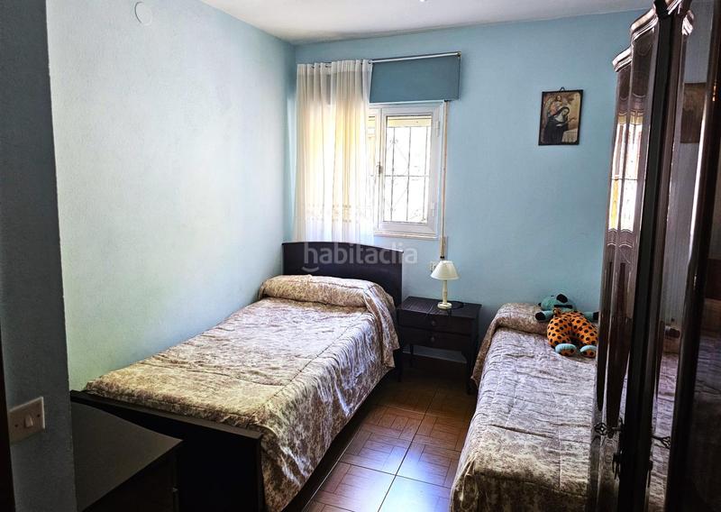 Foto fc47a897-9f7a-4cde-b94e-70478094fcfc. Casa adossada amb aparcament a Quirós