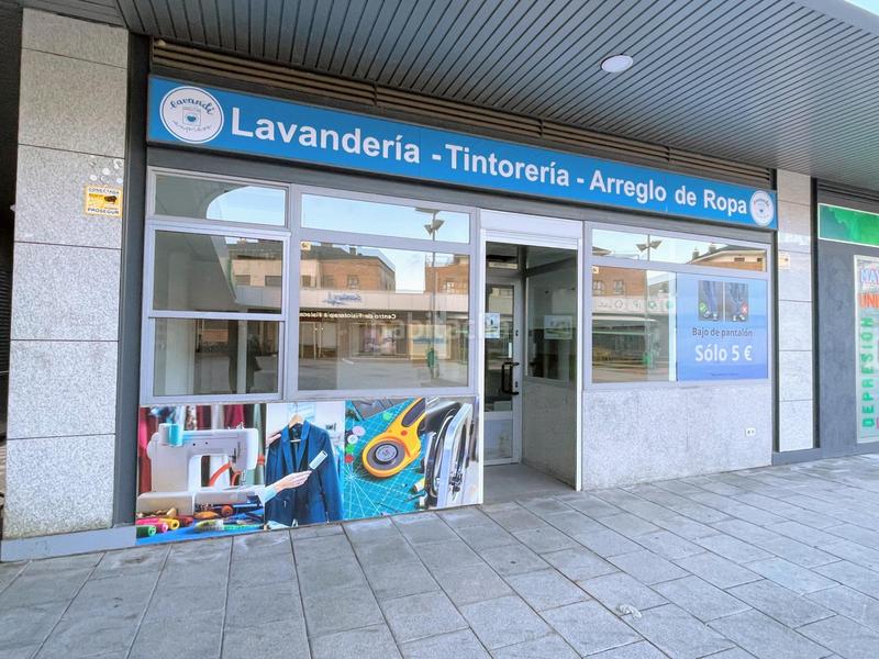 Foto bd58be64-0d51-4456-82f3-027bdbcc6a66. Location local commercial dans El Olivar-La Magdalena Colmenar Viejo