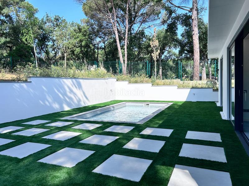 Foto 5a665d90-c605-40b2-9a44-af513ed6fe81. Chalet  nuevo 4hab., piscina privada, garaje y gran jardín en Llagostera