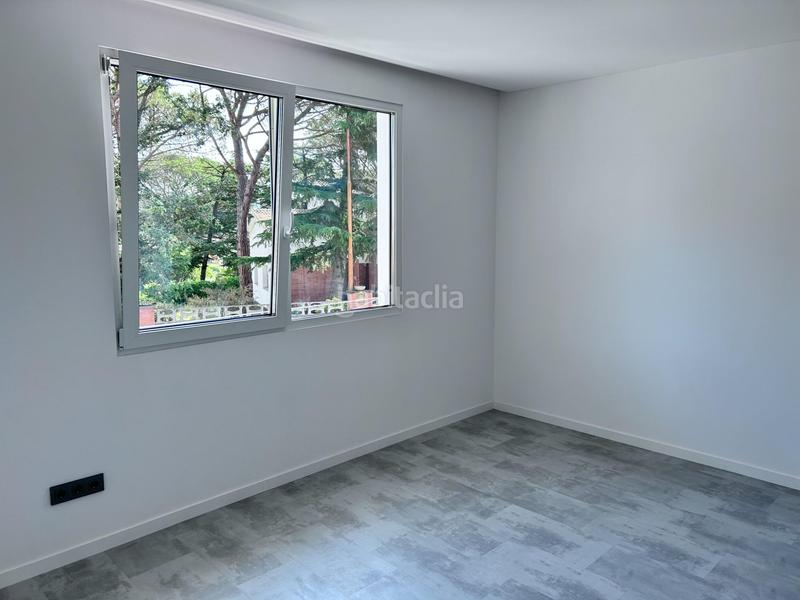 Foto 760b28f9-16b6-4657-8e7a-464bcd51de57. Chalet  nuevo 4hab., piscina privada, garaje y gran jardín en Llagostera