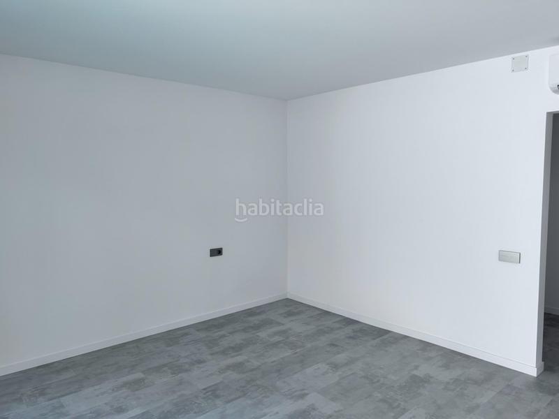 Foto a460e57b-b865-4c09-b644-1e6c24d2ea27. Chalet  nuevo 4hab., piscina privada, garaje y gran jardín en Llagostera