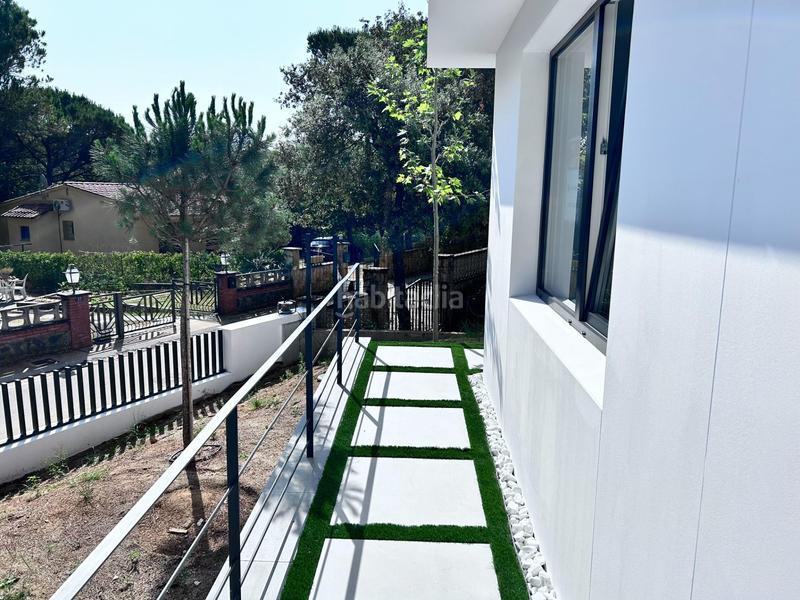Foto fc4172ae-595a-4797-b694-9157f5c473fb. Chalet  nuevo 4hab., piscina privada, garaje y gran jardín en Llagostera