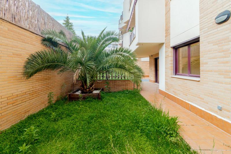 Foto cf3335bc-4d12-4a4b-bc1d-b6a8865c8735. Duplex avec chauffage parking piscine dans Viñas Viejas Boadilla del Monte